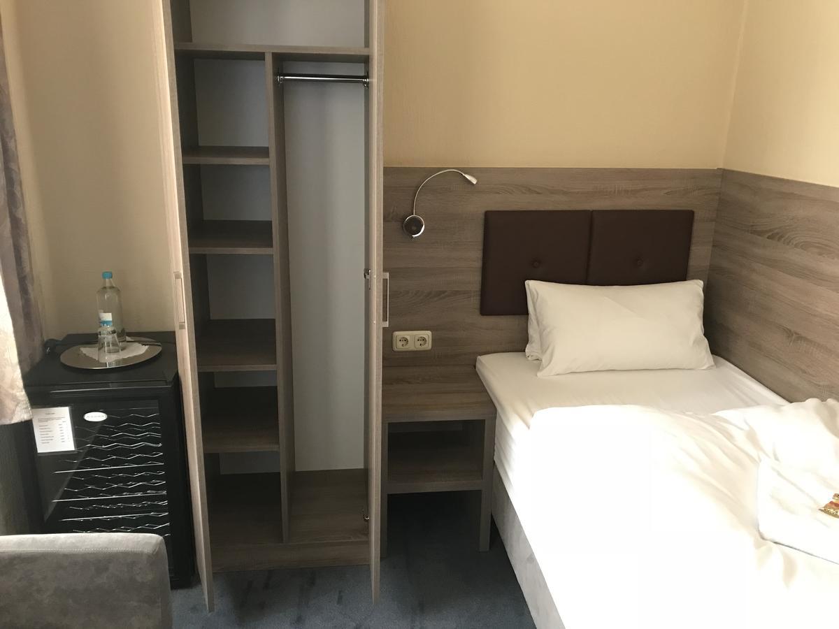 Hotel Junkerhaus バート・ザルツフレン エクステリア 写真