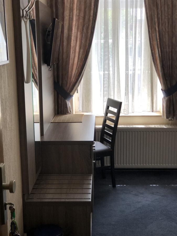 Hotel Junkerhaus バート・ザルツフレン エクステリア 写真